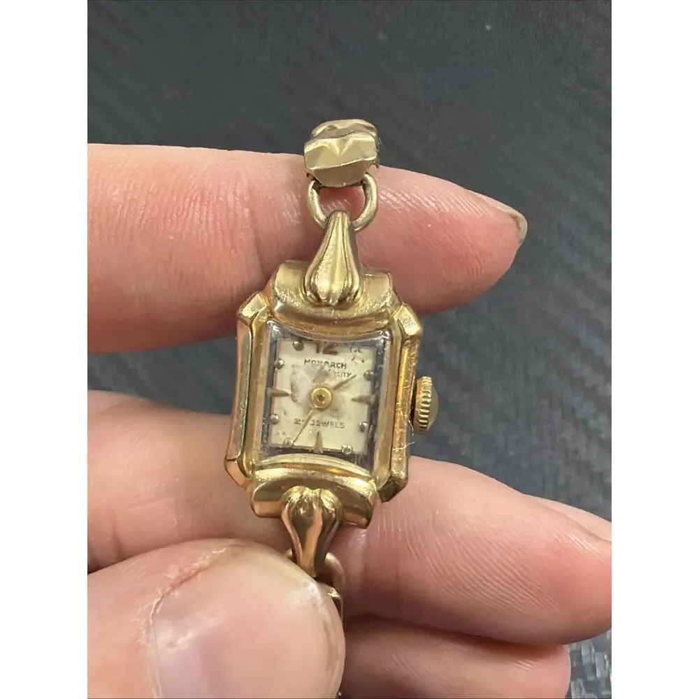 Vintage Antique 21 Jewel Women’s Monarch Watch L1